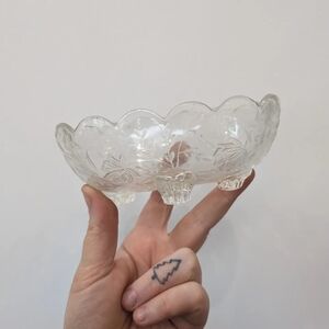 Magical glass dish